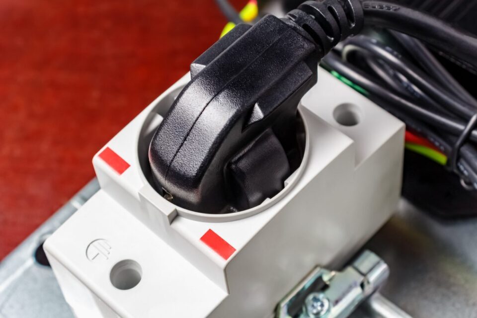 prise modulaire au tableau électrique